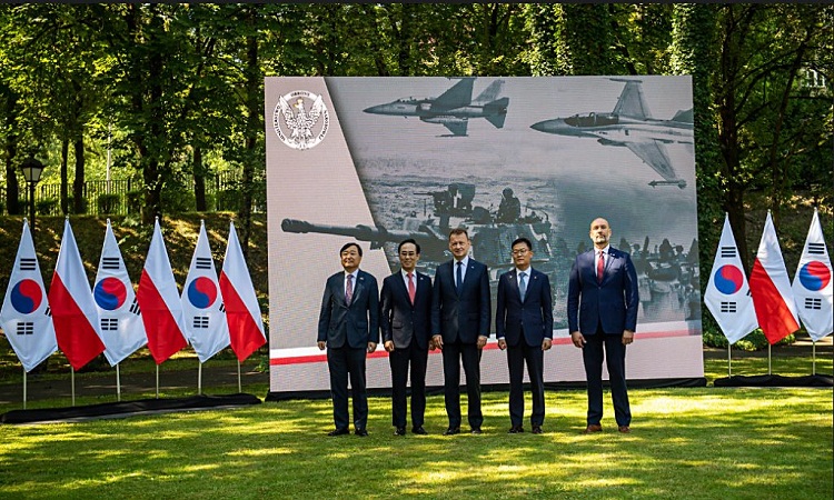 وزارة الدفاع بولندا