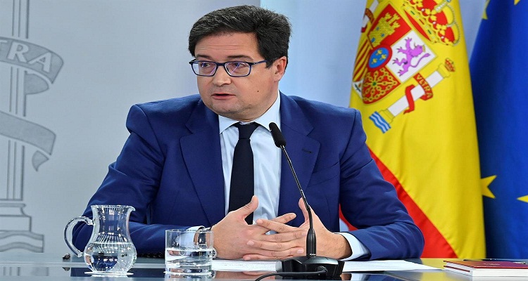 وزير التحول الرقمي والخدمة المدنية - أوسكار لوبيز