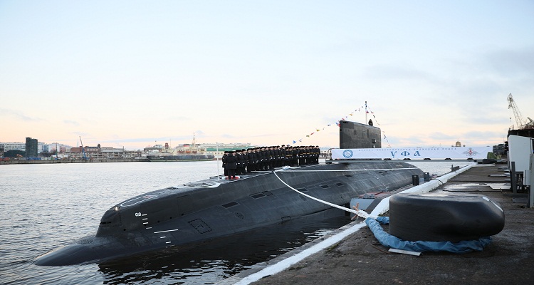 أحدث الغواصة الروسية (أوفا) تدخل الخدمة