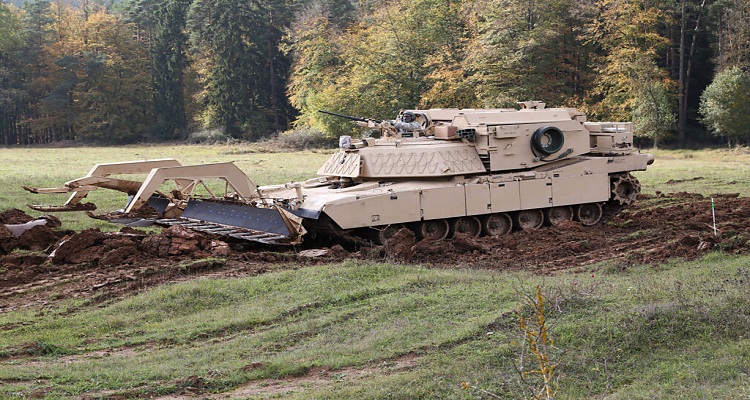 خزان إزالة الألغام M1150