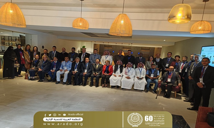 دور قوانين الخدمة المدنية والوظيفة العمومية في تعزيز التميز المؤسسي