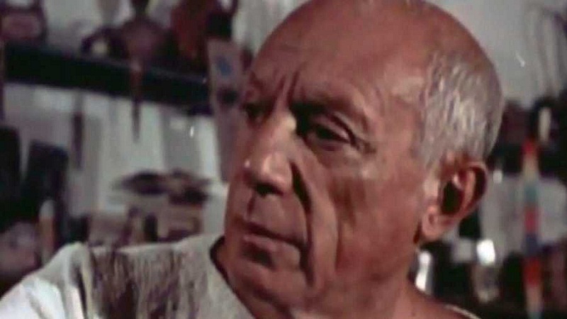 صورة مقربة لبيكاسو