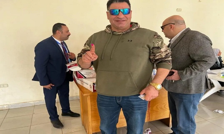 فكري الهواري يدلي بصوته