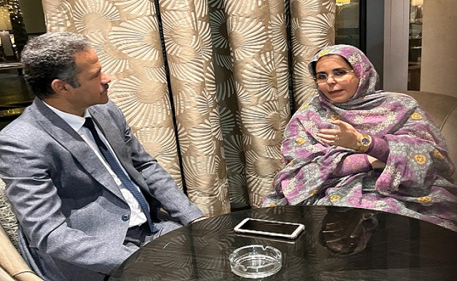 مدير تحرير جريدة الدفاع العربي - محمد شبل