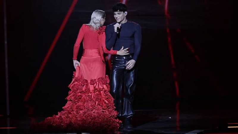 Benidorm Fest - Aritz يغني  Flamenco  في نصف النهائي الأول