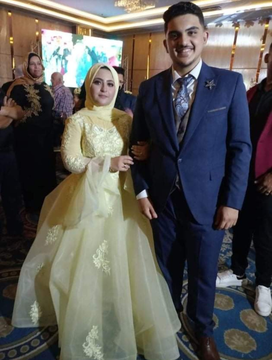العروسان هيام ومحمد