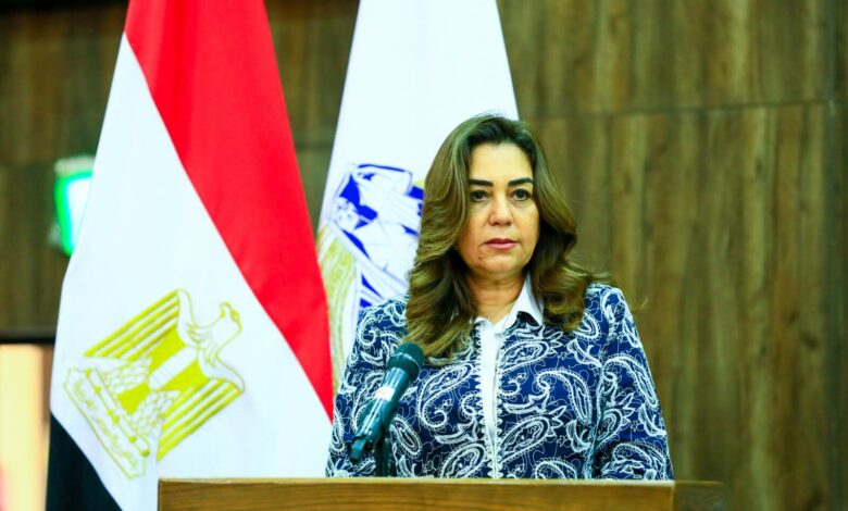 وزيرة التنمية المحلية