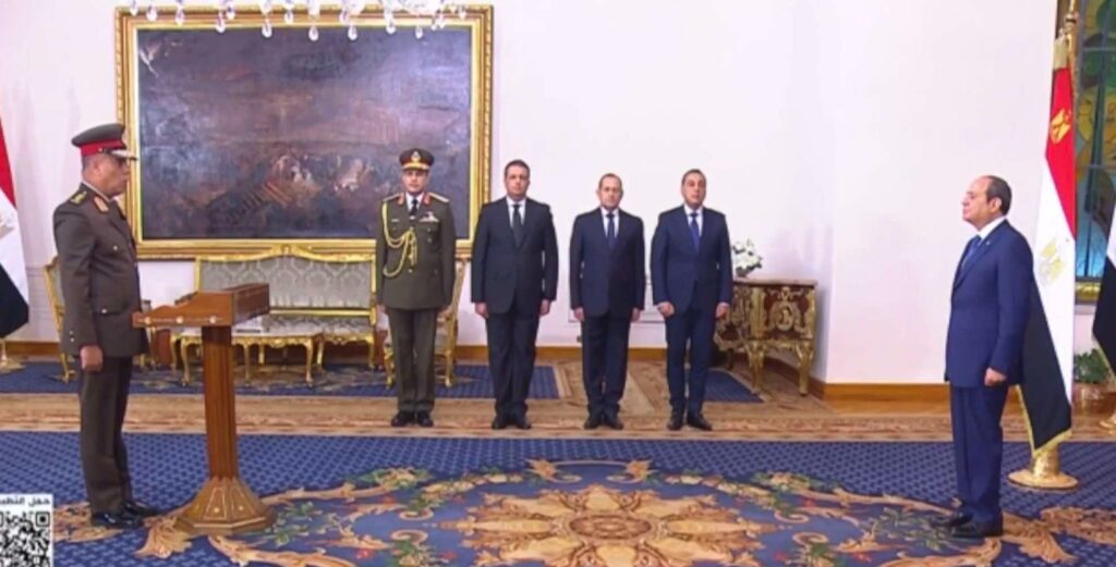 الفريق أشرف سالم