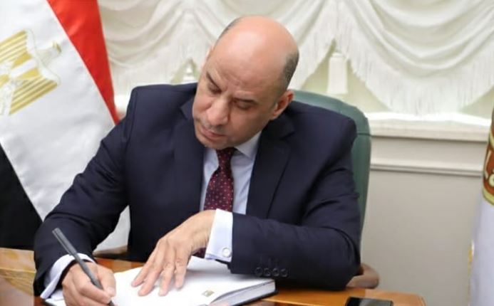 وزير العمل