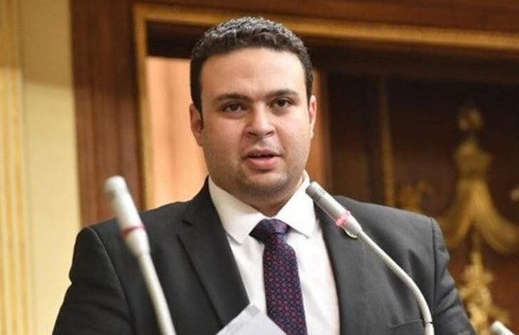 النائب عبد المنعم إمام