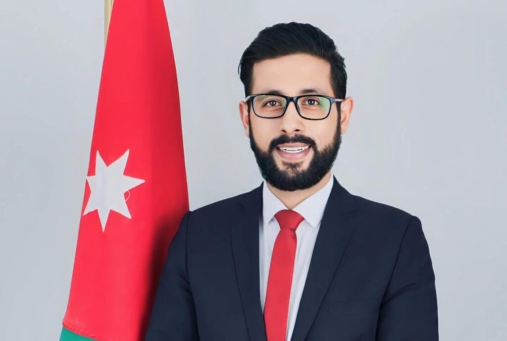 الدكتور محمد العشي