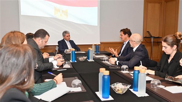 وزير السياحة