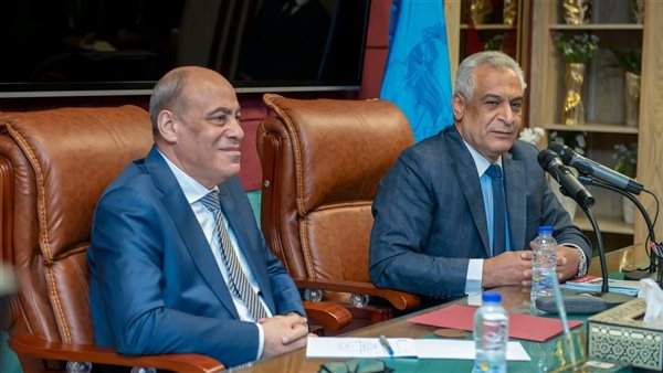 وزير الإنتاج الحربي