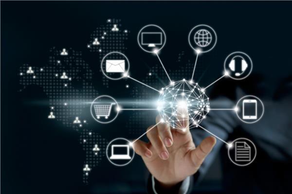المحافظات والتحول الرقمي.. كيف يمكن للخدمات المحلية أن تصبح أسرع وأقل تكلفة؟
