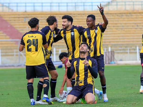 المقاولون العرب يتقدم على الأهلي بهدف في الشوط الأول بالدوري الممتاز