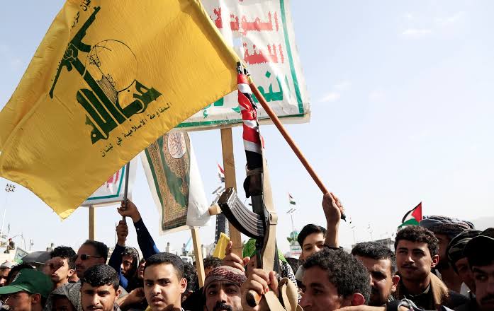 المقاومة الوطنية: الحوثيون حشدوا أكثر من 76 ألف عنصر في معارك الساحل الغربي