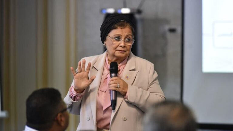 جولة مفاجئة لنائب وزير الصحة بالإسكندرية والبحيرة.. ملاحظات على الطوارئ وتوجيهات برفع كفاءة الخدمات