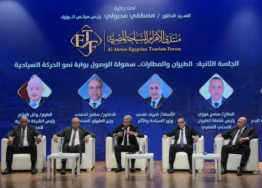 وزير السياحة: كل مليون سائح يدعم نحو 220 ألف فرصة عمل في مصر