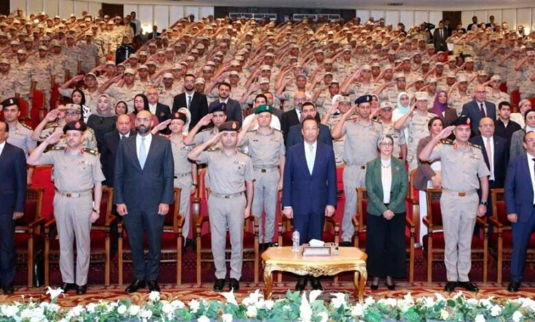 القوات المسلحة ووزارة الاتصالات