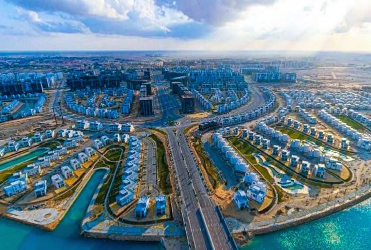 مثلث المتوسط